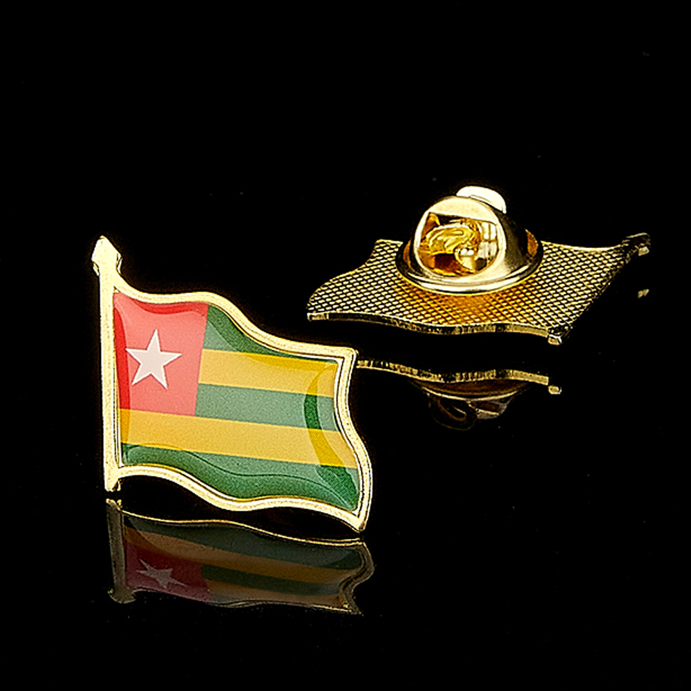 Brooch Pin Gold - Spilla con distintivo da bavero placcata