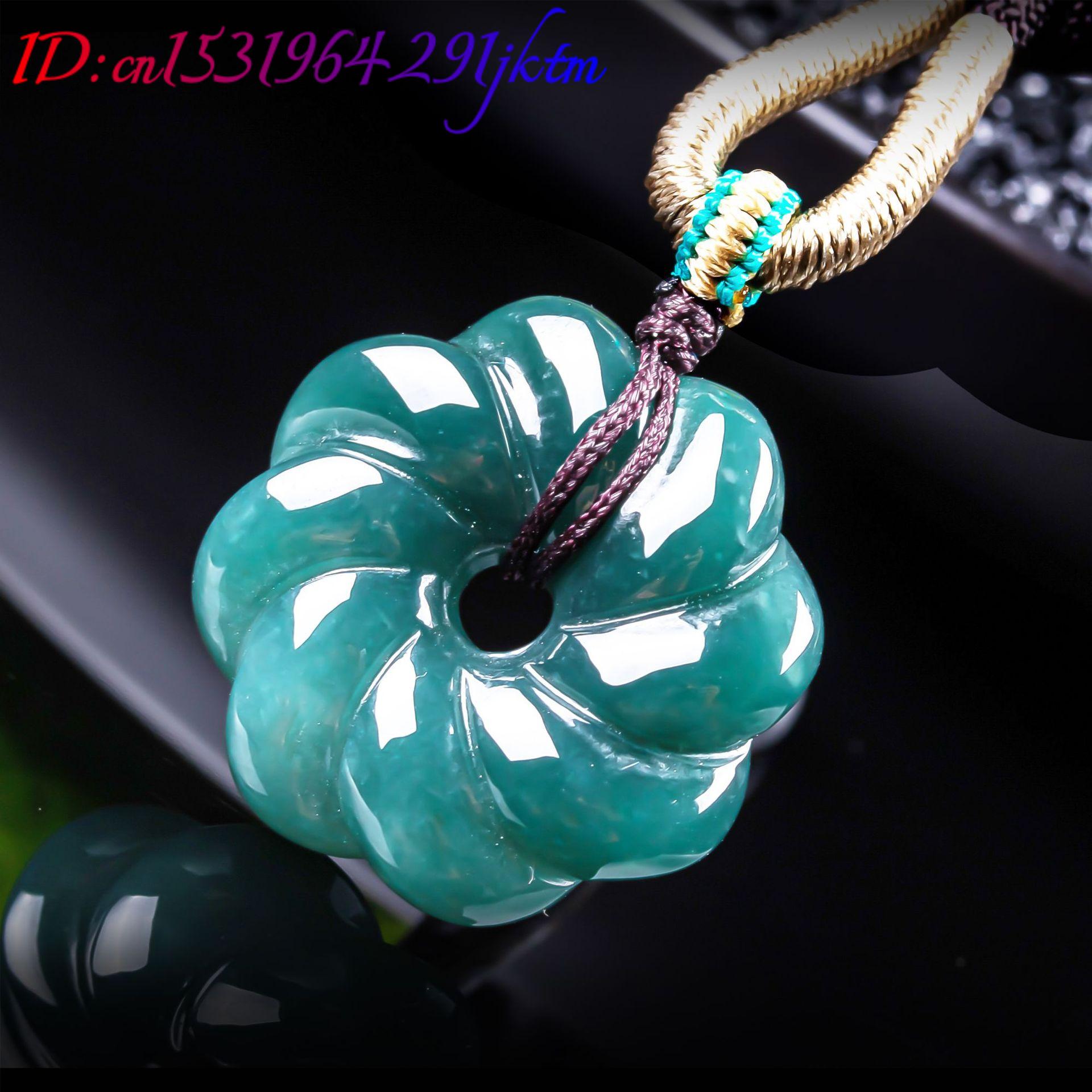 Collana con Pendente a Fiore i - Women Accessories To Gift recensione e prezzo