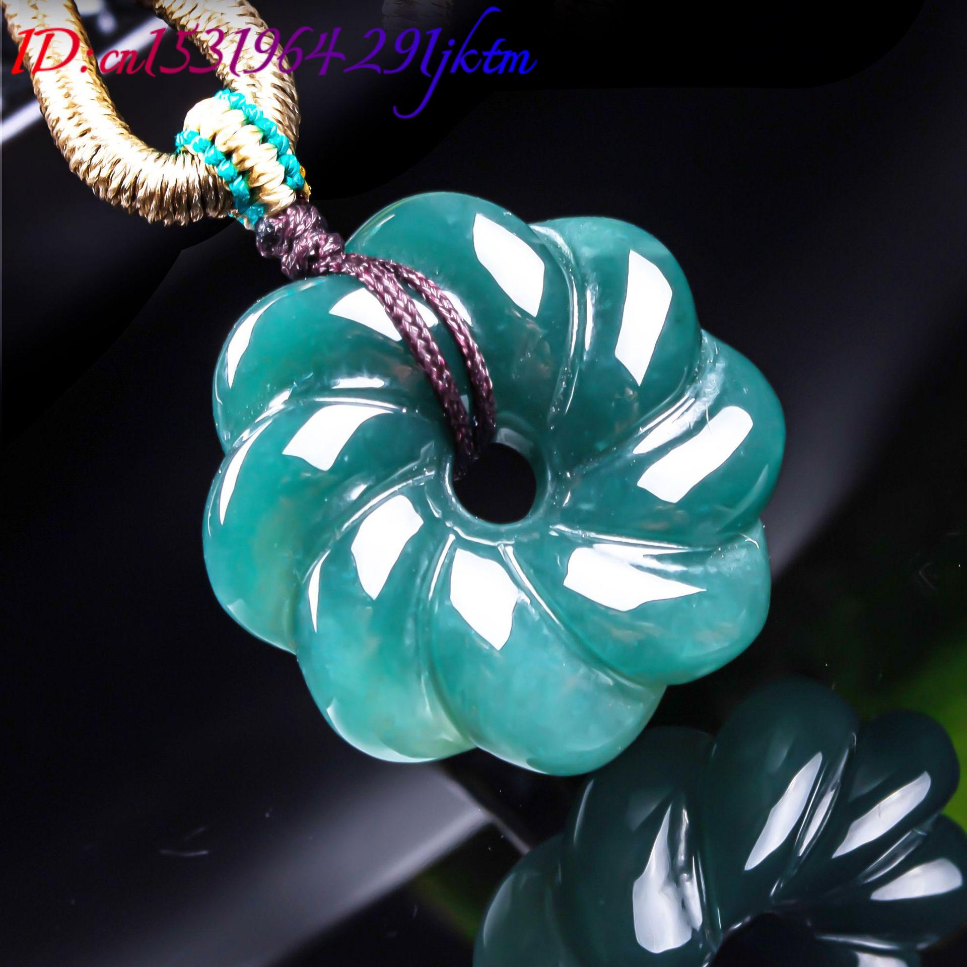 Collana con Pendente a Fiore i - Women Accessories To Gift recensione e prezzo